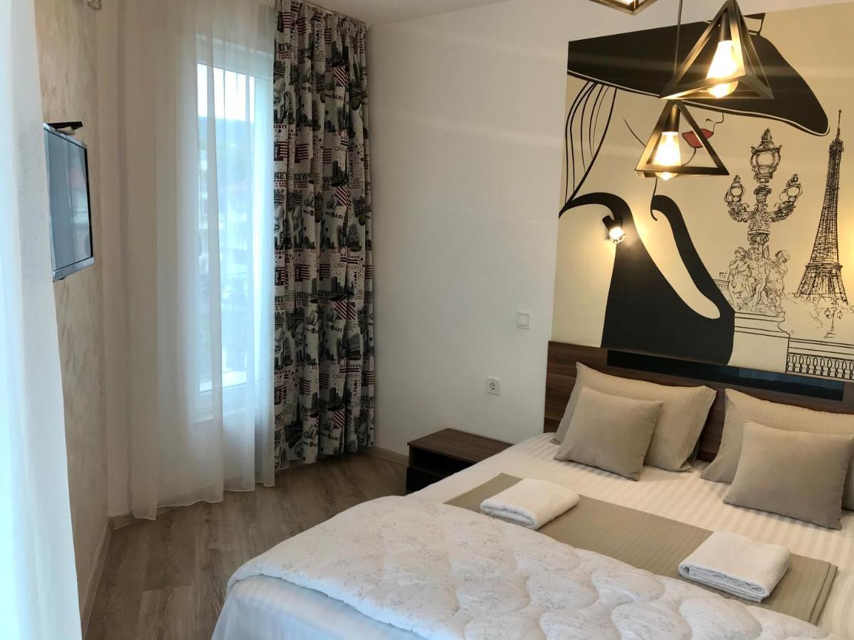 Apartment Raya ออบซอร์ ภายนอก รูปภาพ