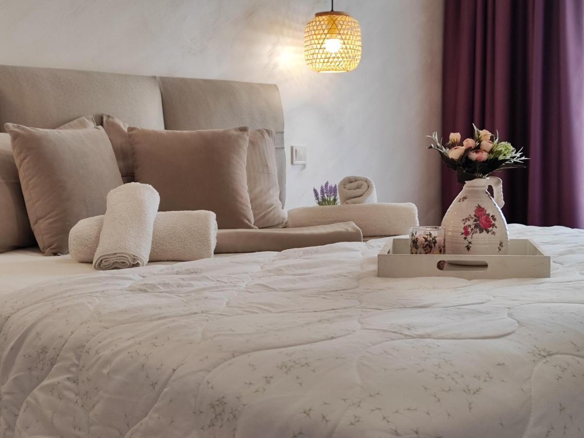 Apartment Raya ออบซอร์ ภายนอก รูปภาพ