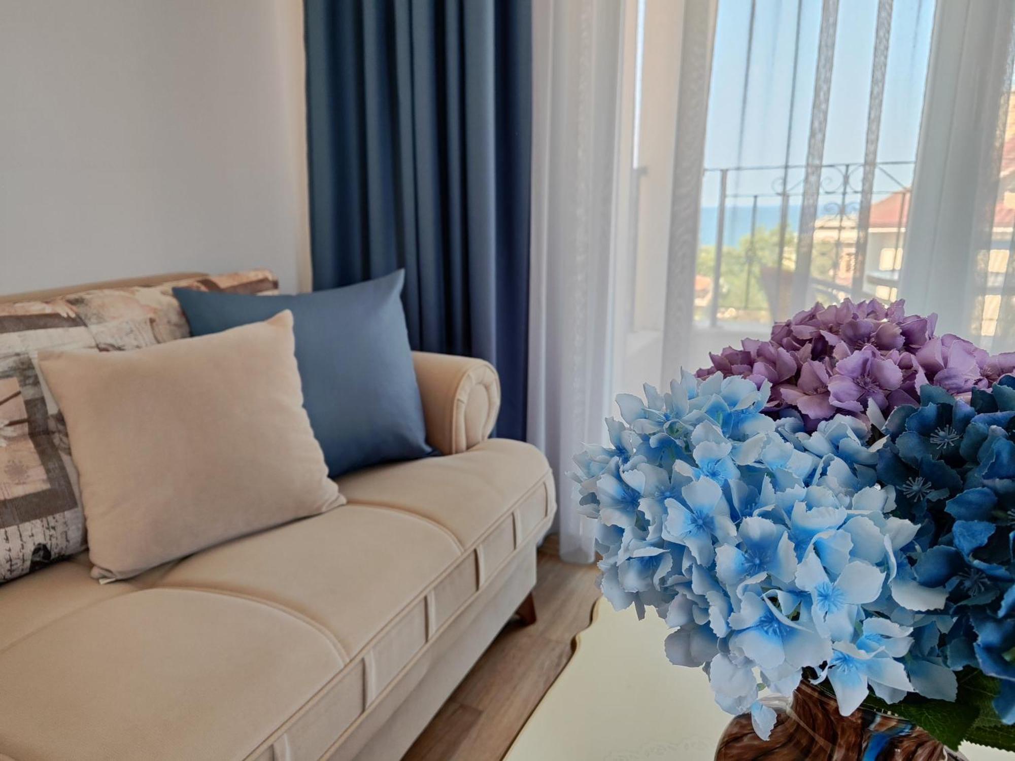 Apartment Raya ออบซอร์ ภายนอก รูปภาพ